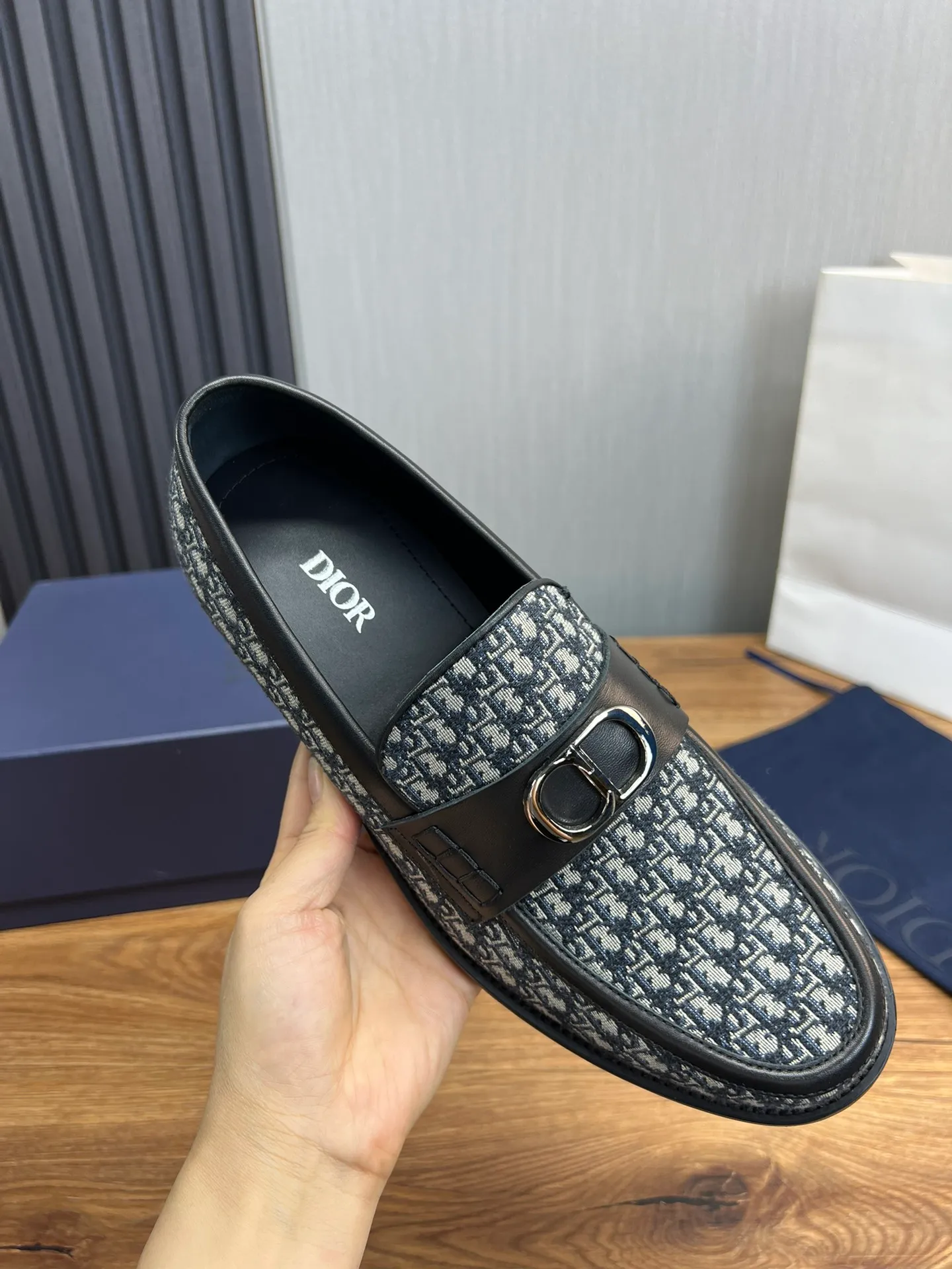 Men's men's shoes 💰580💰 Dior men's business casual leather shoes 👞all made of imported original brand leather, just to create a more comfortable wearing experience, upper: original cowhide ➕ imported sheepskin lining, original non-slip and wear-resistant rubber outsole ✔️36-45 (38.45 non-refundable)
